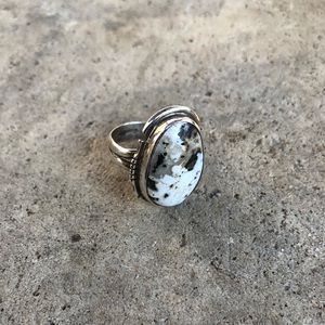 Handmade southwest white buffalo ring size 6.5